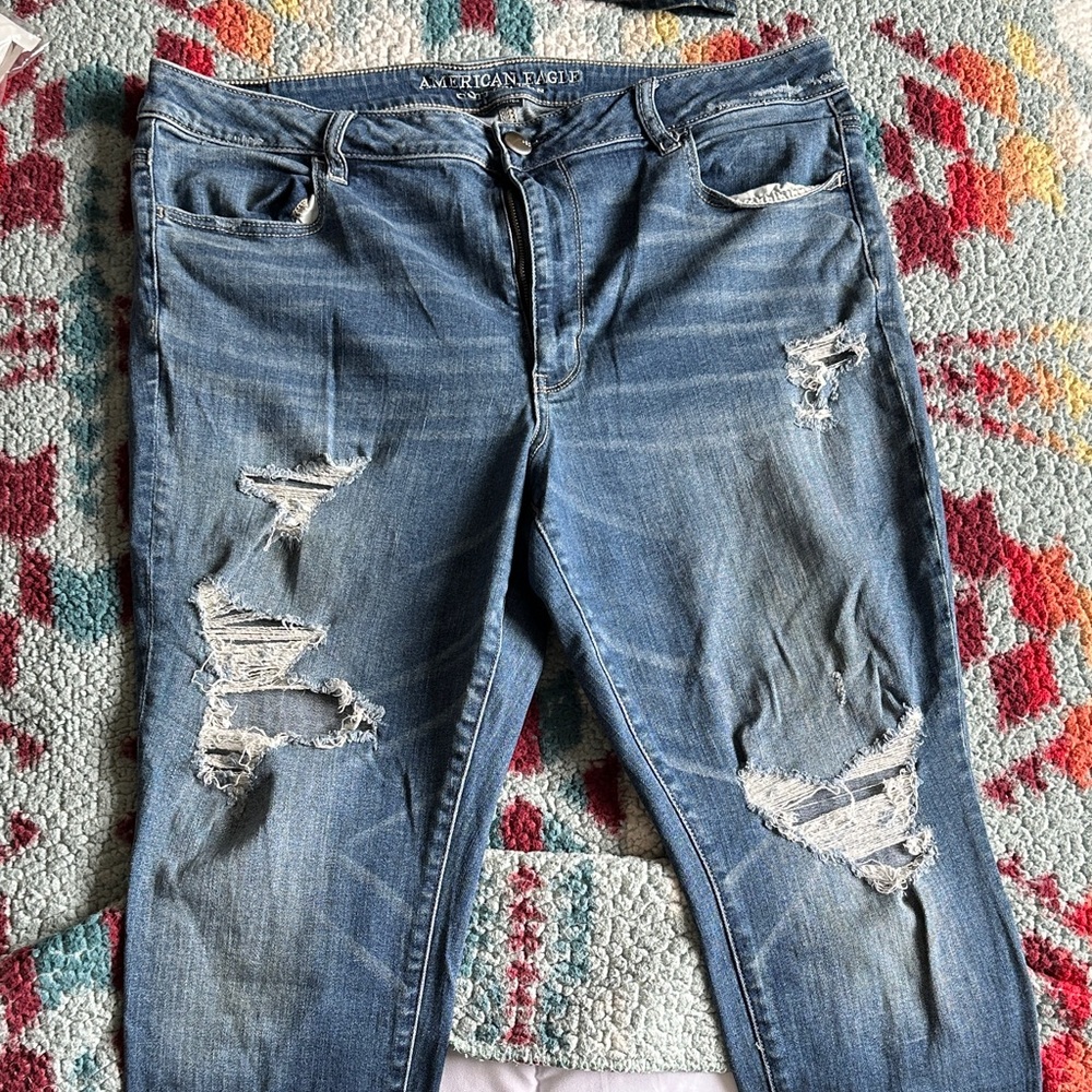 American Eagle Outfitters Women's Ripped Blue Boyfriend Hi-rise Jegging
